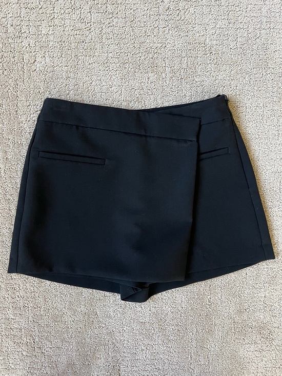 Zara Pants - NWOT Zara Women’s Asymmetrical Mini Wrap Skort